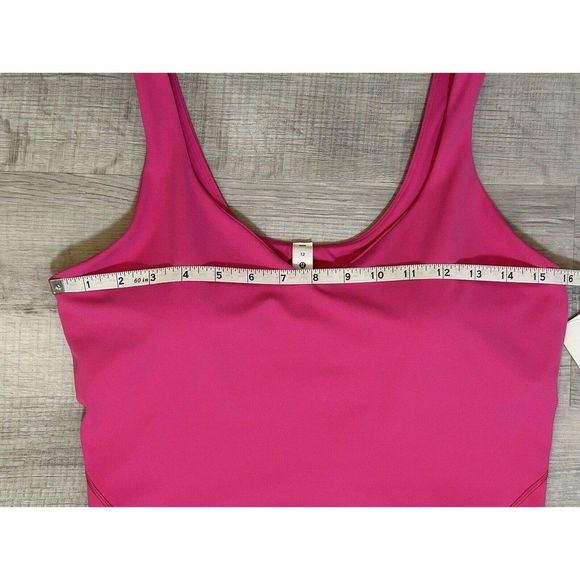 Lululemon Cropped Align Tank Top Sonic Pink Size 12 - Picture 9 of 12